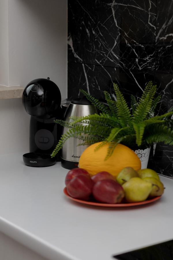 Warsaw Srodmiescie Apartment With Balcony By Noclegi Renters 외부 사진