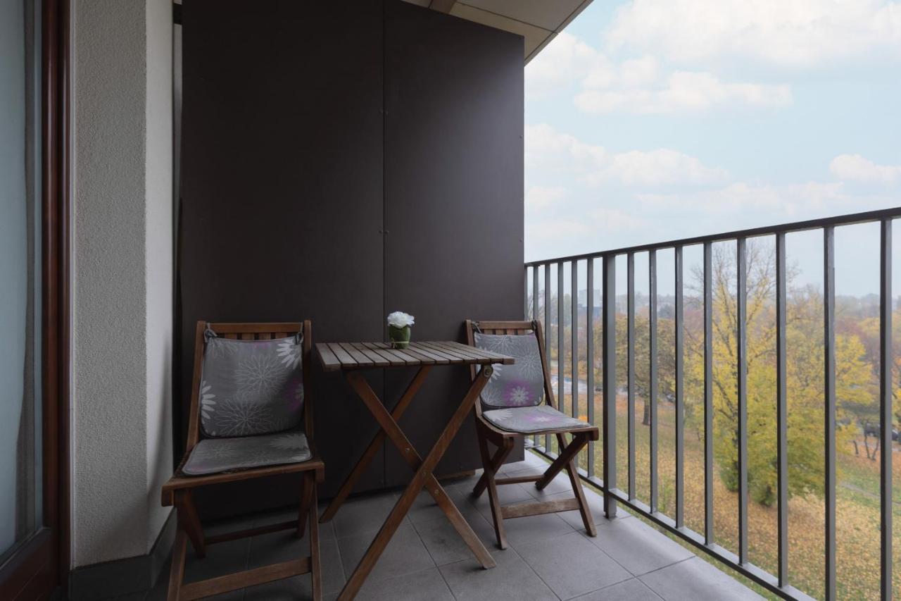 Warsaw Srodmiescie Apartment With Balcony By Noclegi Renters 외부 사진